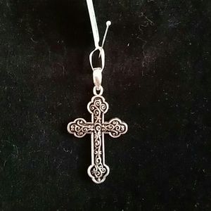 .925 Sterling silver pendant